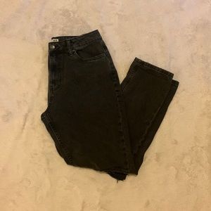 Refuge Denim Black Distressed Boyfriend Jeans Size 7.